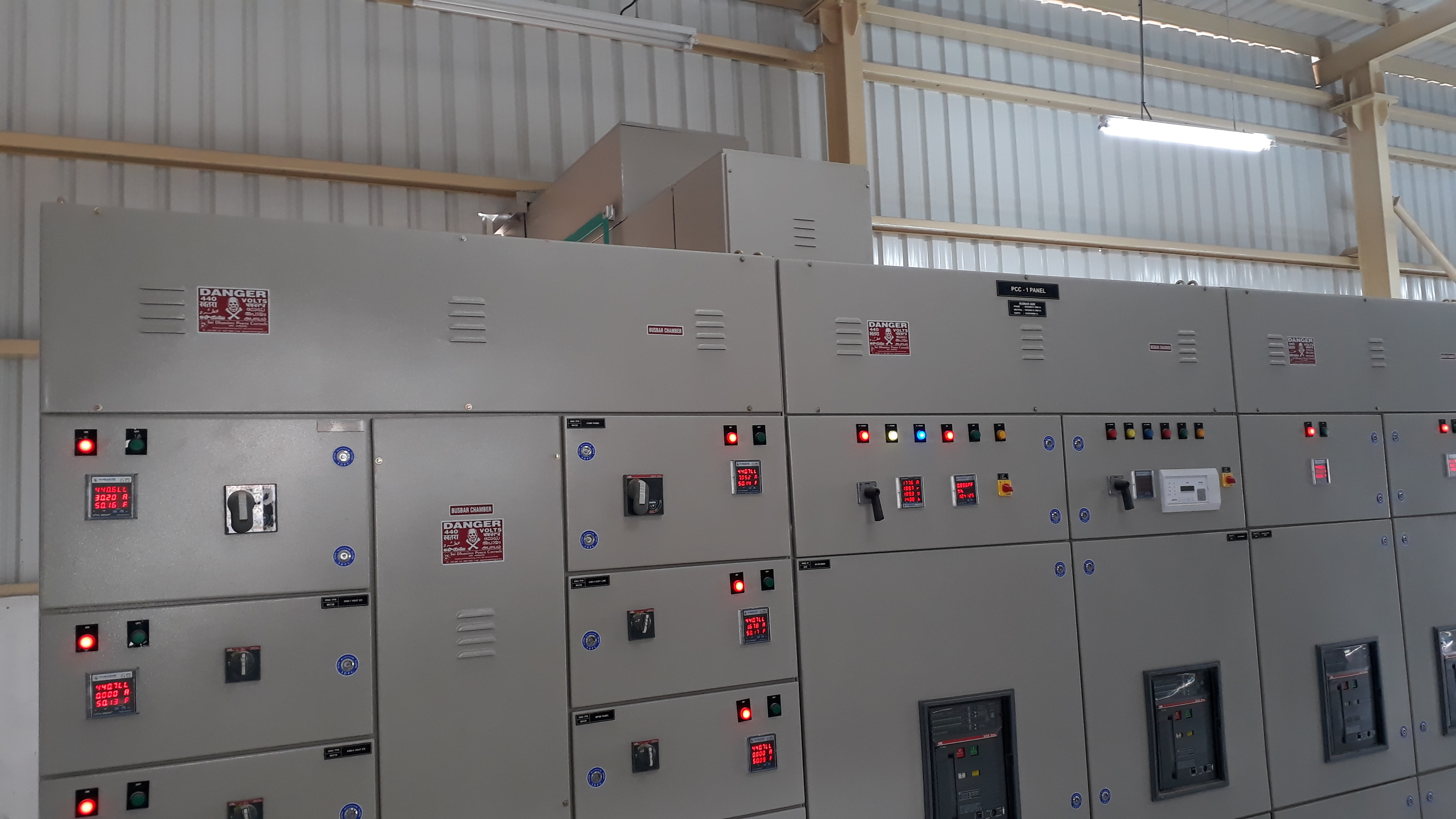 LT Panel